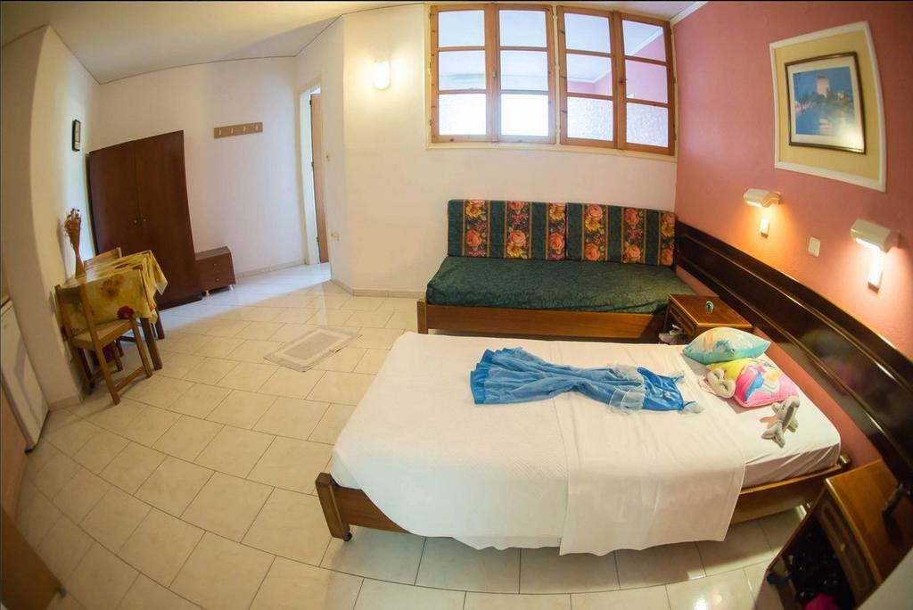 Aphrodite Apartments Kallithea  Екстер'єр фото